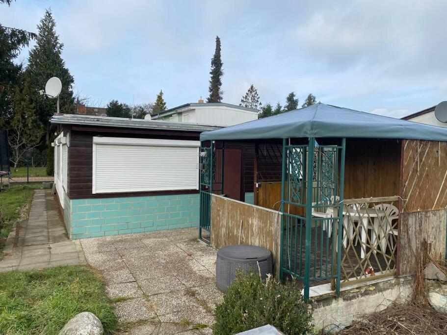 Bungalow Im Gruenen Werneuchen Exterior foto